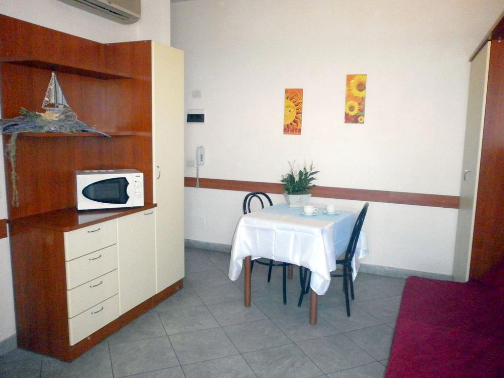 Residence Carioca Rimini Quarto foto